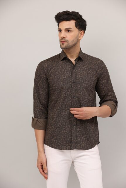 Men Regular Fit Printed Spread Collar Casual Shirt